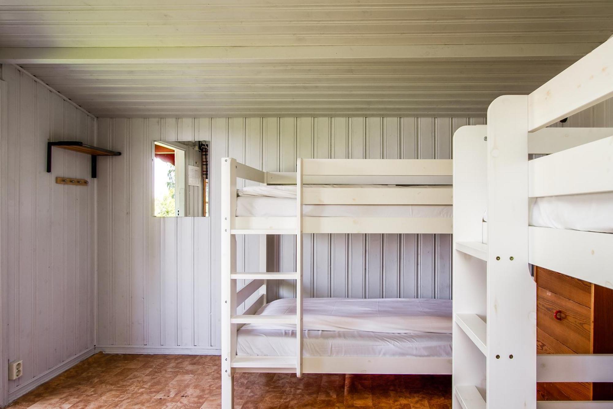 Kristinehamn Herrgardscamping & Stugor Ngoại thất bức ảnh