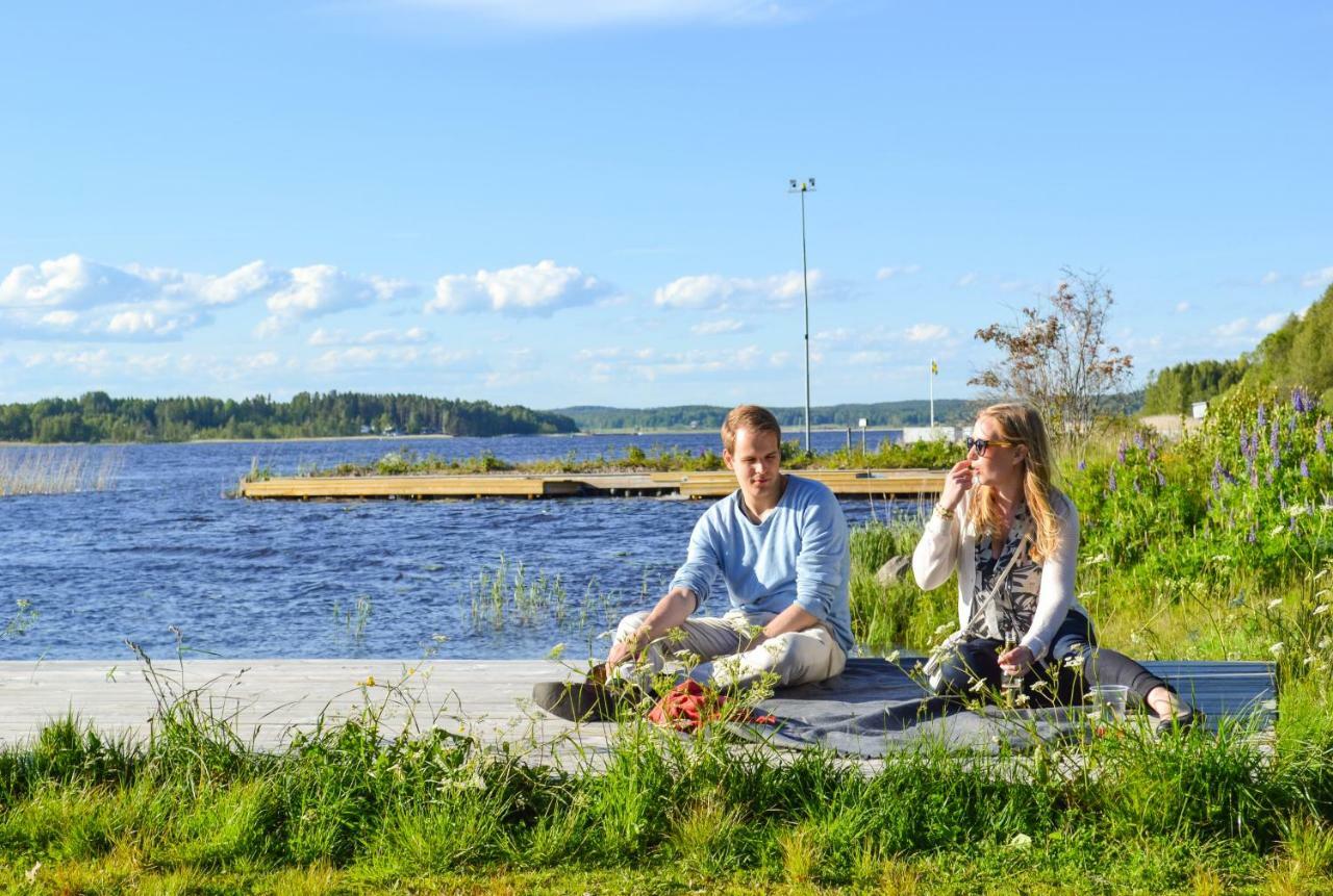 Kristinehamn Herrgardscamping & Stugor Ngoại thất bức ảnh